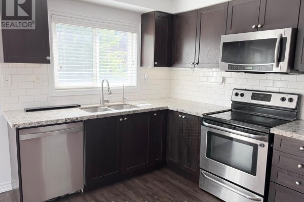 Great room - 7 Ken Bromley Lane, Clarington, ON L1C0S4 Photo 4