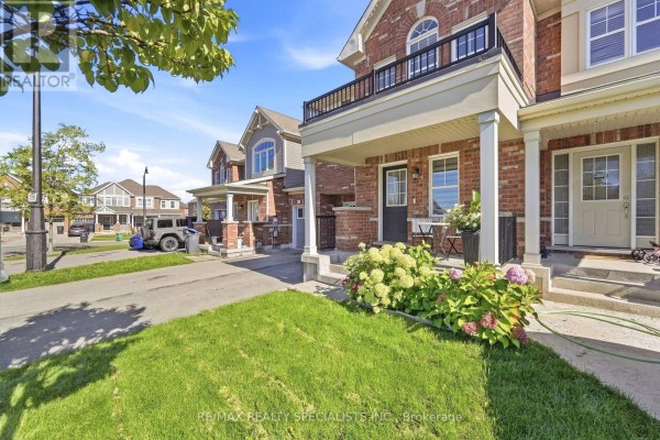 Dining room - 7 Leblanc Crescent, Brampton, ON L7A4G7 Photo 3