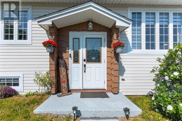 Storage - 7 Leslie Street, Carbonear, NL A1Y1A6 Photo 4