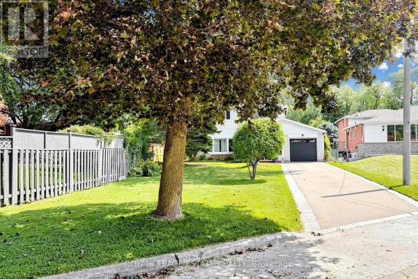 7 Longhope Place, Toronto, ON, photo 2