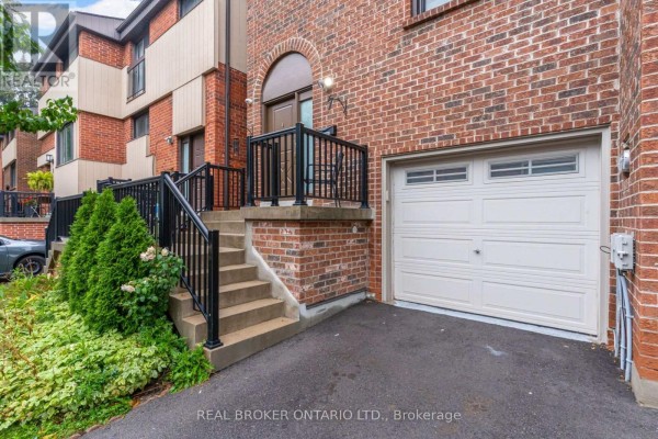 7 Maple Branch Path, Toronto, ON, photo 3