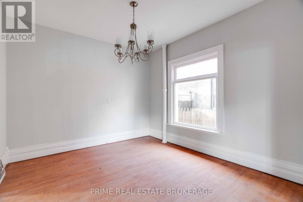 7 Marmora Street, London East, ON N5Z1Z4 Photo 5