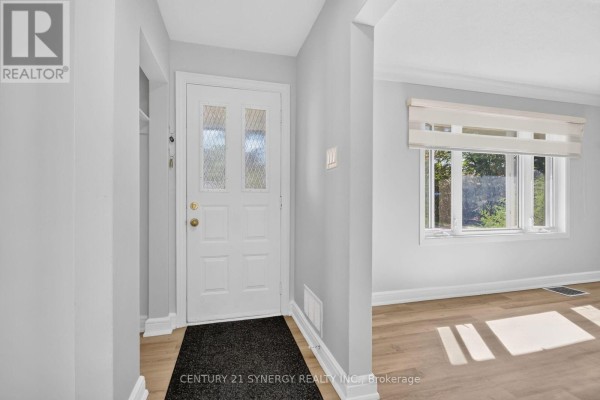 7 Norice Street, Ottawa, ON K2G2X2 Photo 5