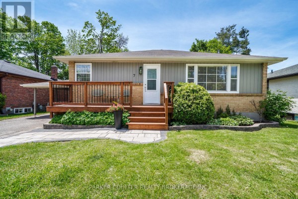 7 Oakley Park Square, Barrie