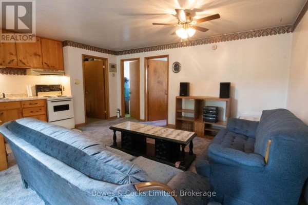 7 Old Hastings Road, Hastings Highlands, ON, photo 3