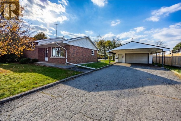 Family room - 7 Old Talbot Road, Hagersville, ON N0A1H0 Photo 3
