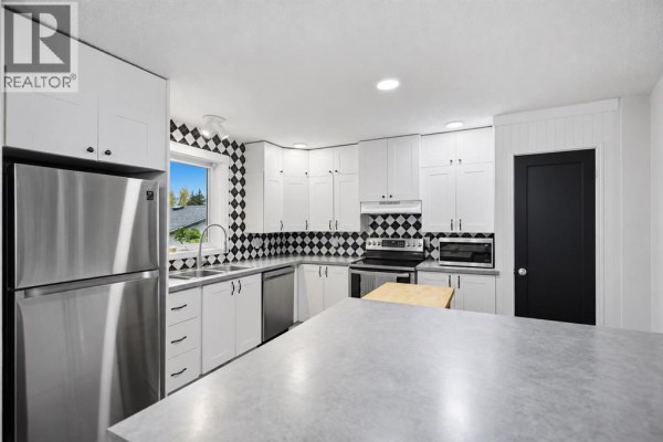 Bedroom - 7 Opal Avenue, Red Deer, AB T4P1S9 Photo 5
