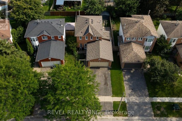 7 Penton Drive, Barrie, ON, photo 2