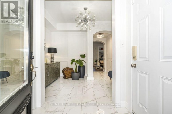 Family room - 7 Pethick Street, Toronto, ON M1L0C6 Photo 2