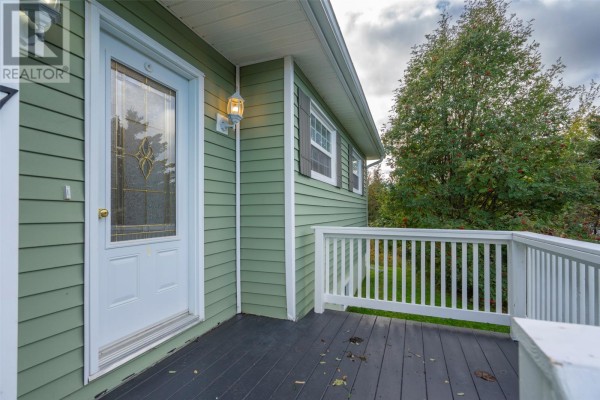 Bath (# pieces 1-6) - 7 Pondside Hill, Carbonear, NL A1Y1C5 Photo 5