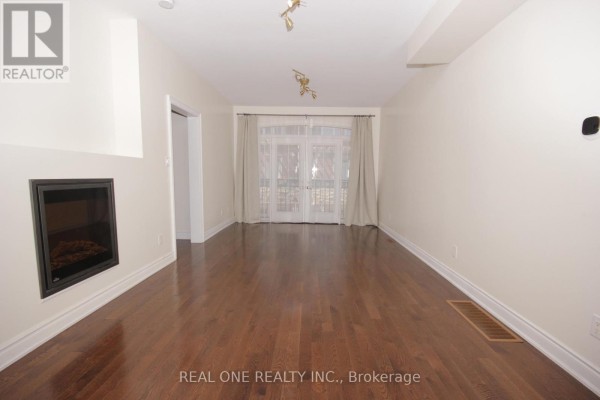 Bedroom 2 - 7 Slingsby Lane, Toronto, ON M2N0H7 Photo 4