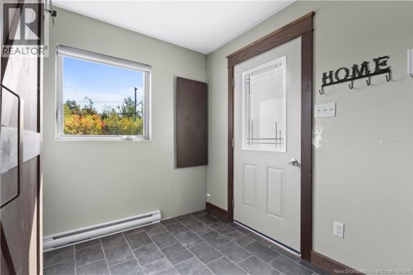 Kitchen/Dining room - 7 Soleil Levant, Saint Louis De Kent, NB E4X1H4 Photo 5