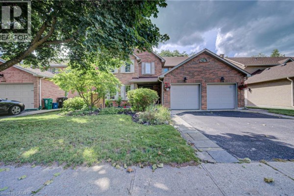 7 Stock Court, Cambridge, ON, photo 2