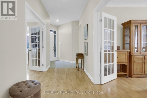 7 Stonecroft Terrace, Ottawa, ON, photo 3