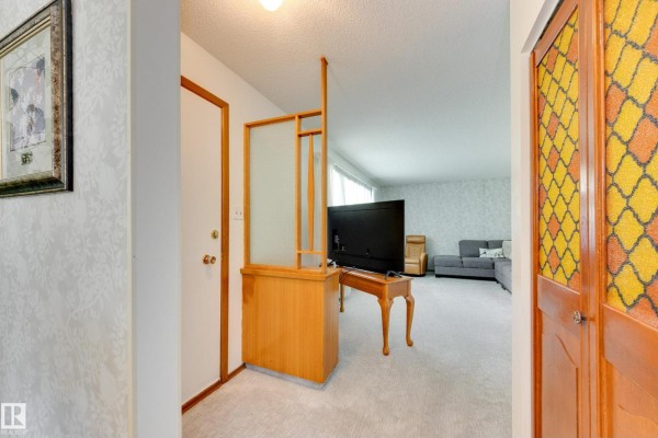 Dining room - 7 Strathcona Pl, Sherwood Park, AB T8A1G1 Photo 2