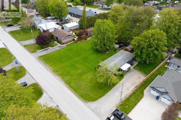 7 Taylor Street, Mitchell S Bay, ON N0P1L0 Photo 4