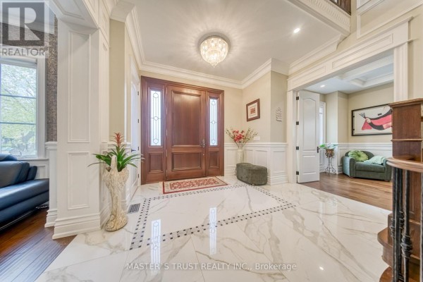 7 Trumpour Court, Markham, ON, photo 2