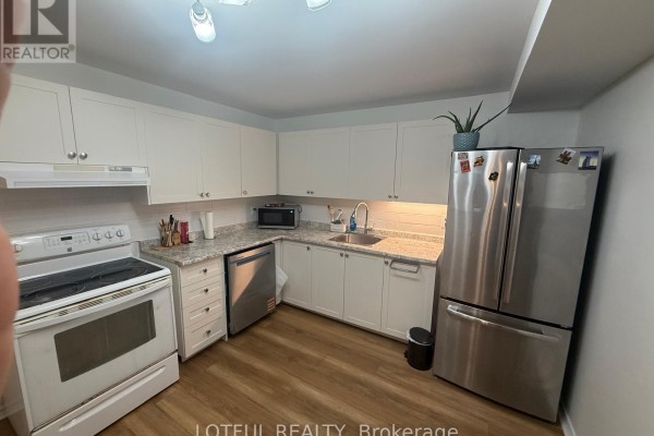 Family room - 7 Viewpointe Private, Ottawa, ON K1V1M5 Photo 5