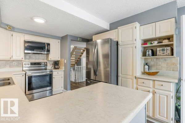 Den - 7 Whiteoaks Es, St  Albert, AB T8N3M2 Photo 5