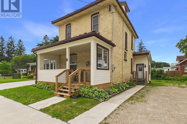 Living room - 7 Yonge Street S, Brockton, ON N0G2V0 Photo 3