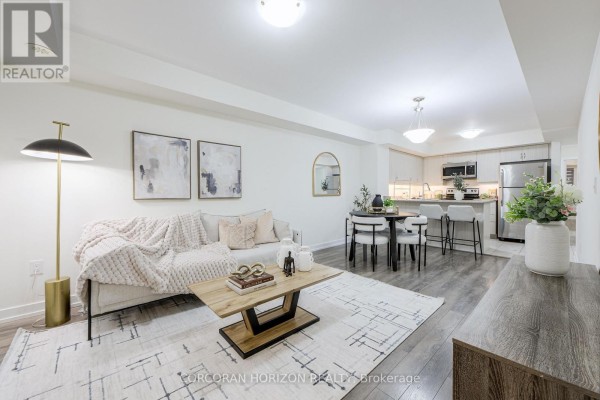 Bedroom 3 - 70 - 2315 Sheppard Avenue W, Toronto, ON M9M3A4 Photo 5