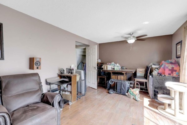 70 10806 152nd Street, Surrey, BC V3R4H2 Photo 5