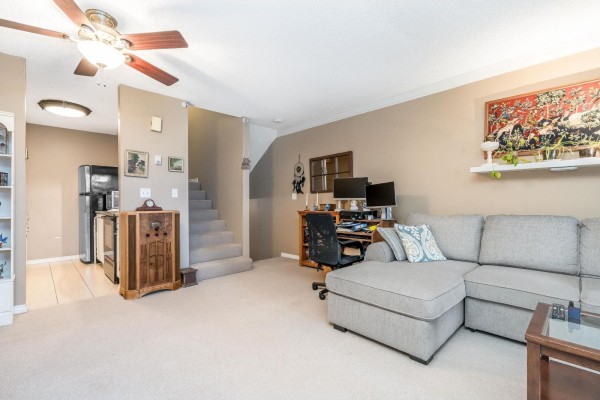 70 17712 60 Avenue, Surrey, BC, photo 3