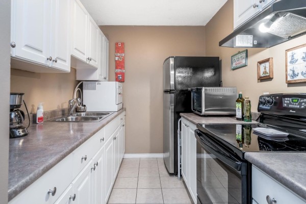 70 17712 60 Avenue, Surrey, BC V3S1V2 Photo 4
