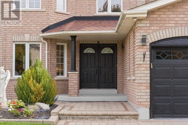 70 Bambi Crescent, Georgina, ON L4P4C7 Photo 3