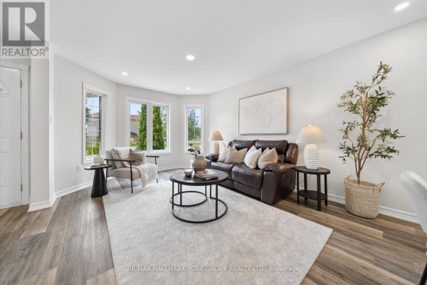 70 Bambi Crescent, Georgina, ON L4P4C7 Photo 5