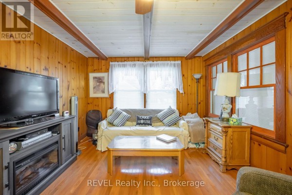 70 Bernard Avenue, Fort Erie, ON L0S1N0 Photo 5