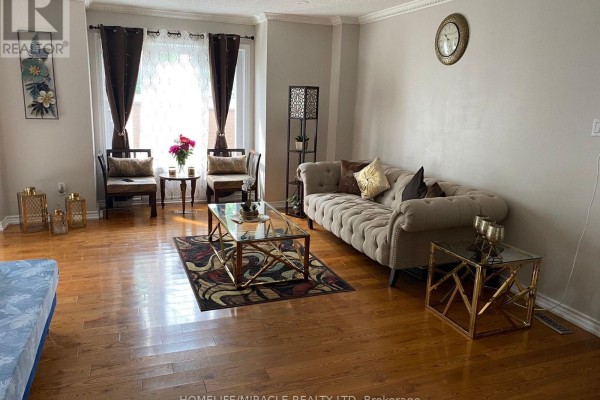 Bedroom 2 - 70 Blue Spruce Street, Brampton, ON L6R1C3 Photo 4