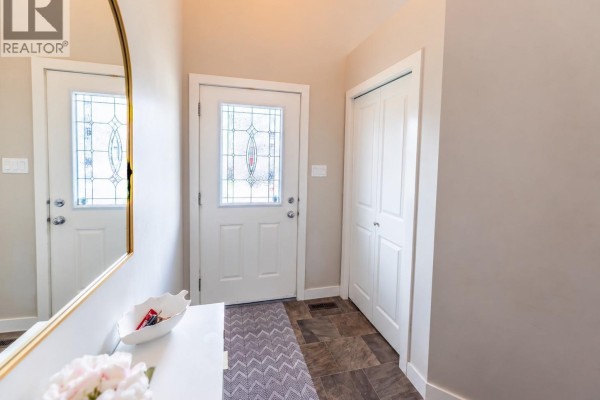 Bedroom - 70 Brigham Road, Moose Jaw, SK S6K0A7 Photo 4