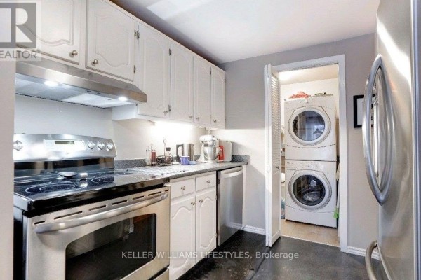 Laundry room - 70 Chiddington Gate, London South, ON N6C4Y3 Photo 5