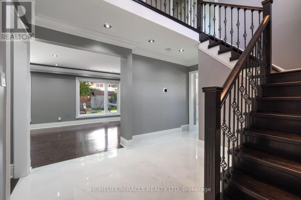 70 Cockburn Drive, Toronto, ON, photo 3