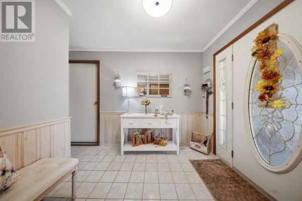 Kitchen - 70 Country Club Pl, Sault Ste  Marie, ON P6A6B6 Photo 5