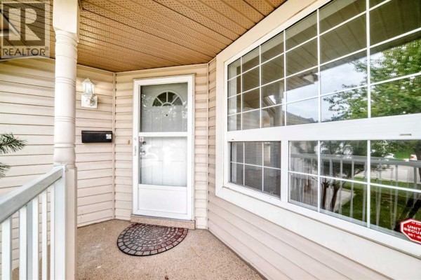 Pantry - 70 Country Hills View Nw, Calgary, AB T3K4Y5 Photo 3
