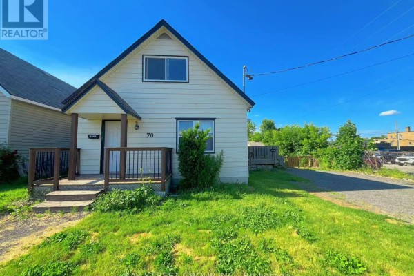 70 Courtwright Street, Fort Erie, ON L2A2R7 Photo 2