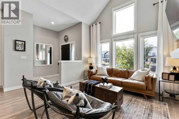 70 D'arcy Boulevard, Okotoks, AB, photo 2