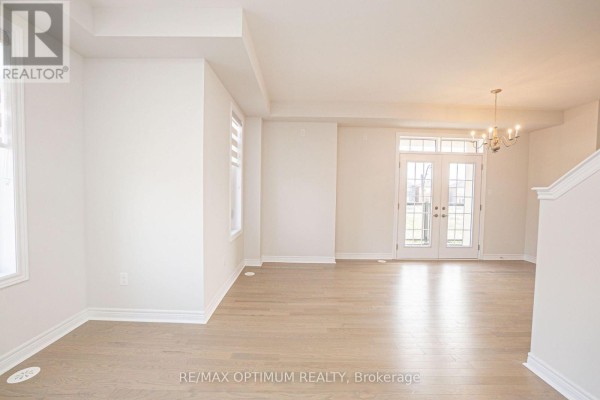 Kitchen - 70 Keyworth Crescent, Brampton, ON L6R4E6 Photo 5