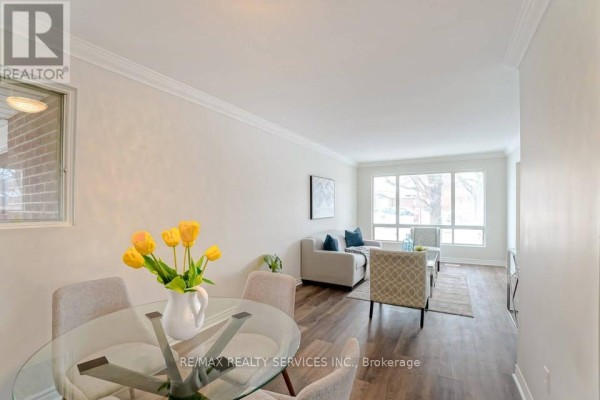 70 Montjoy Crescent, Brampton, ON L6S3E7 Photo 5