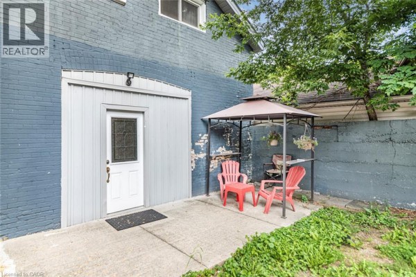 Primary Bedroom - 70 Palace Street Unit# B, Brantford, ON N3T3X1 Photo 5