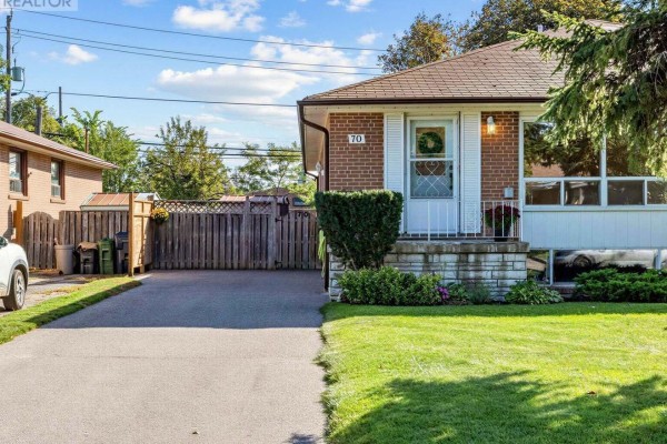 Bathroom - 70 Pintail Crescent, Toronto, ON M3A2Y7 Photo 2