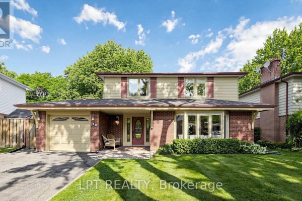 Sunroom - 70 Roberts Crescent, Brampton, ON L6W1G8 Photo 5