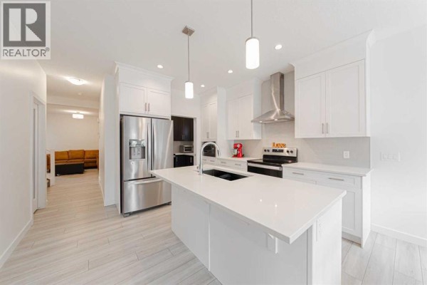 Kitchen - 70 Saddlestone Green Ne, Calgary, AB T3J2C8 Photo 5