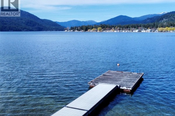 70 Sandner Road, Christina Lake, BC, photo 2