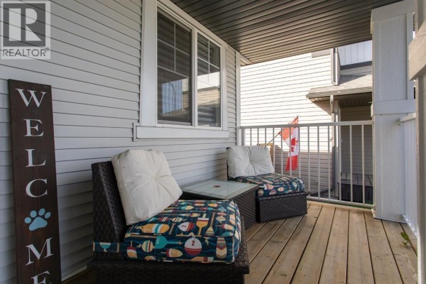 Living room - 70 Truant Crescent, Red Deer, AB T4P0S9 Photo 3