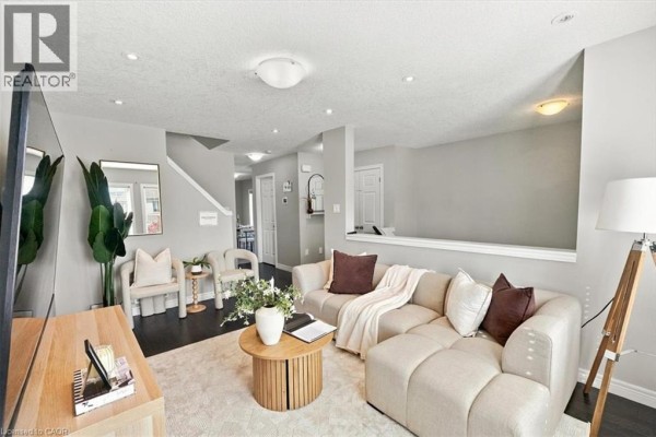 3pc Bathroom - 70 Willowrun Drive Unit# M1, Kitchener, ON N2A0H5 Photo 4
