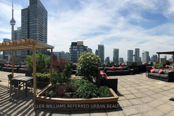 700 - 119 Spadina Avenue, Toronto, ON, photo 2