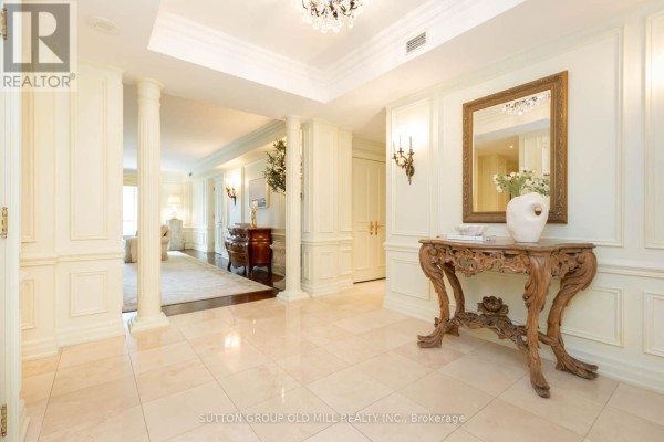 Living room - 700 - 38 Avenue Road, Toronto, ON M5R2G2 Photo 2